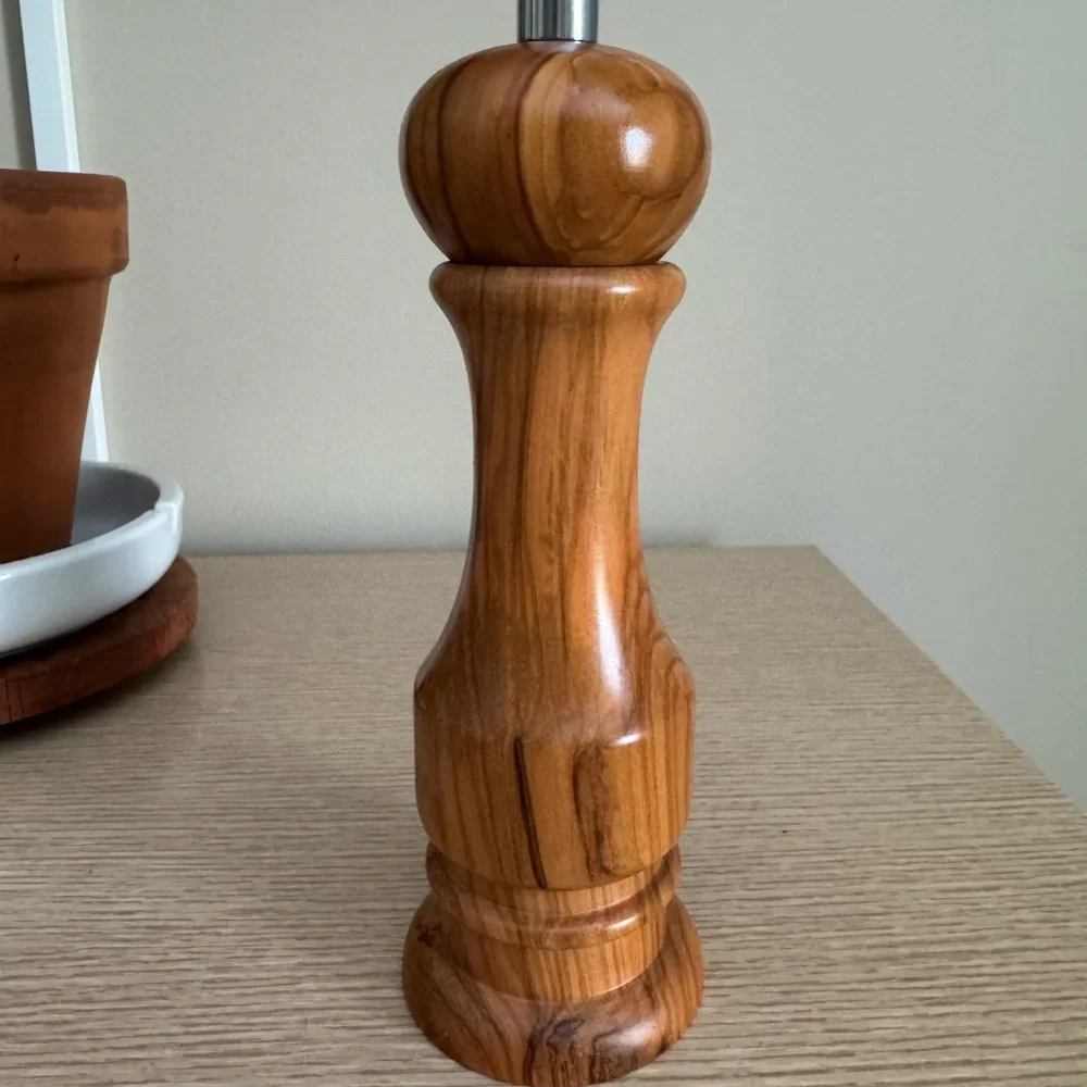 Williams Sonoma Salt Grinder